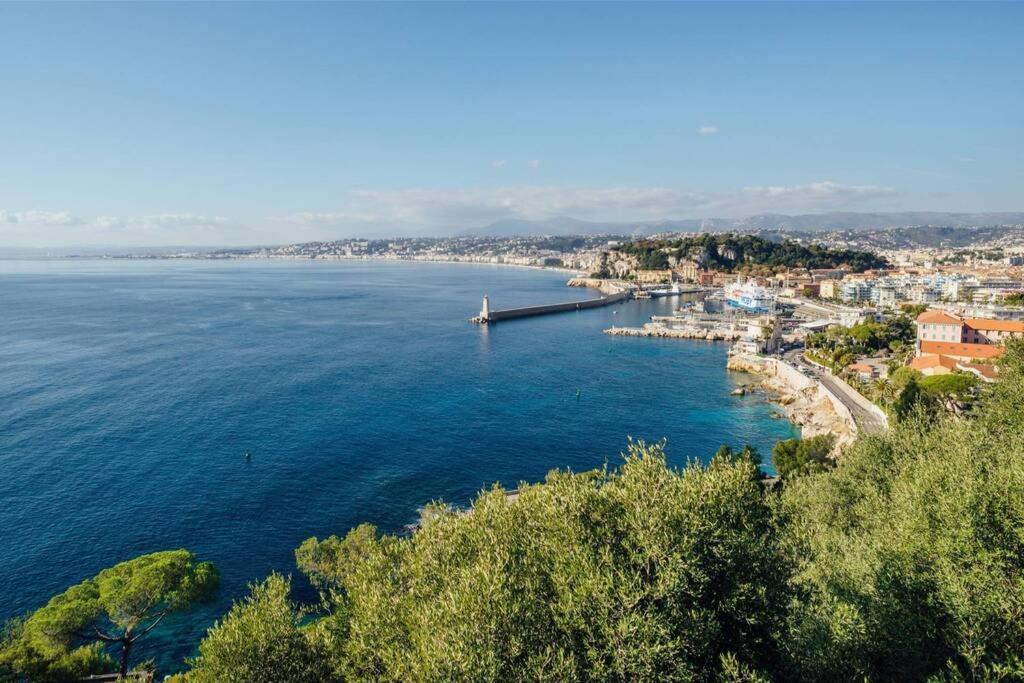 Appartement 2 Chambres Refait A Neuf, Climatise, A 2 Min De La Mer Nizza Kültér fotó